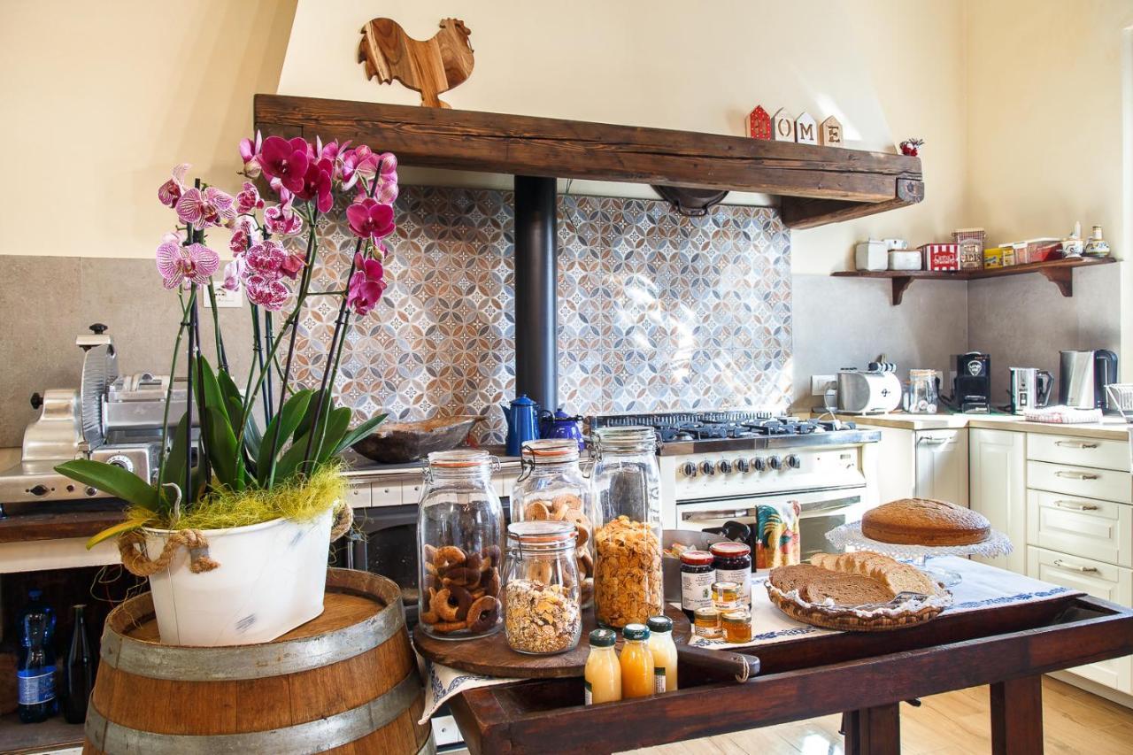 Il Pettirosso Bed & Breakfast Santarcangelo di Romagna Luaran gambar